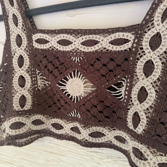 Vintage-Inspired Crochet Crop Top | Brown & Cream | Fits S/M - Picture 5 of 5